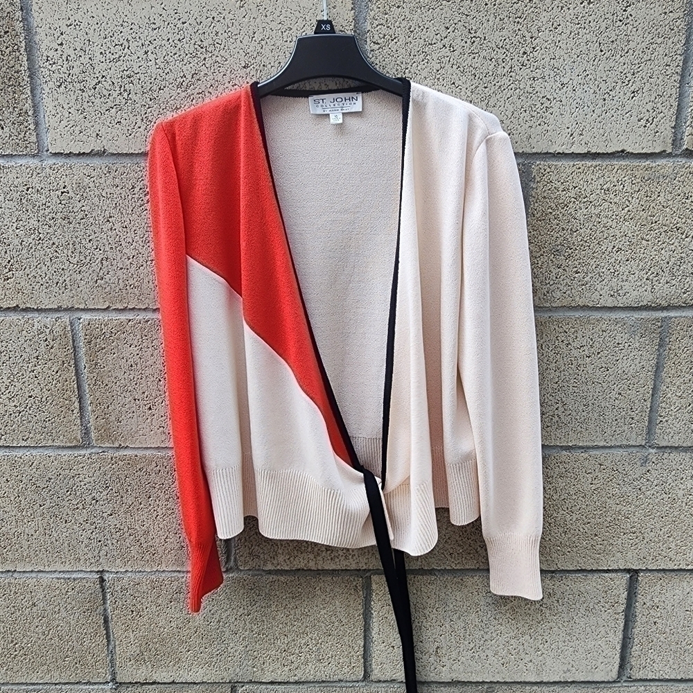 St John Collection Vintage Red Beige Colorblock Knit V-Neck Cardigan Size 10
